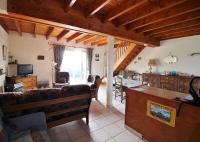 La Belle Vilaine dog friendly : maison bretonne cosy, chiens acceptés. Idéal pour un séjour tranquille près de la rivière.