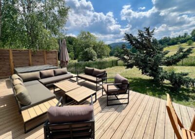 Cottage Jasper Dog friendly : confort absolu pour votre chien avec jardin clos et accueil sur mesure. Un vrai refuge pour maîtres et toutous.