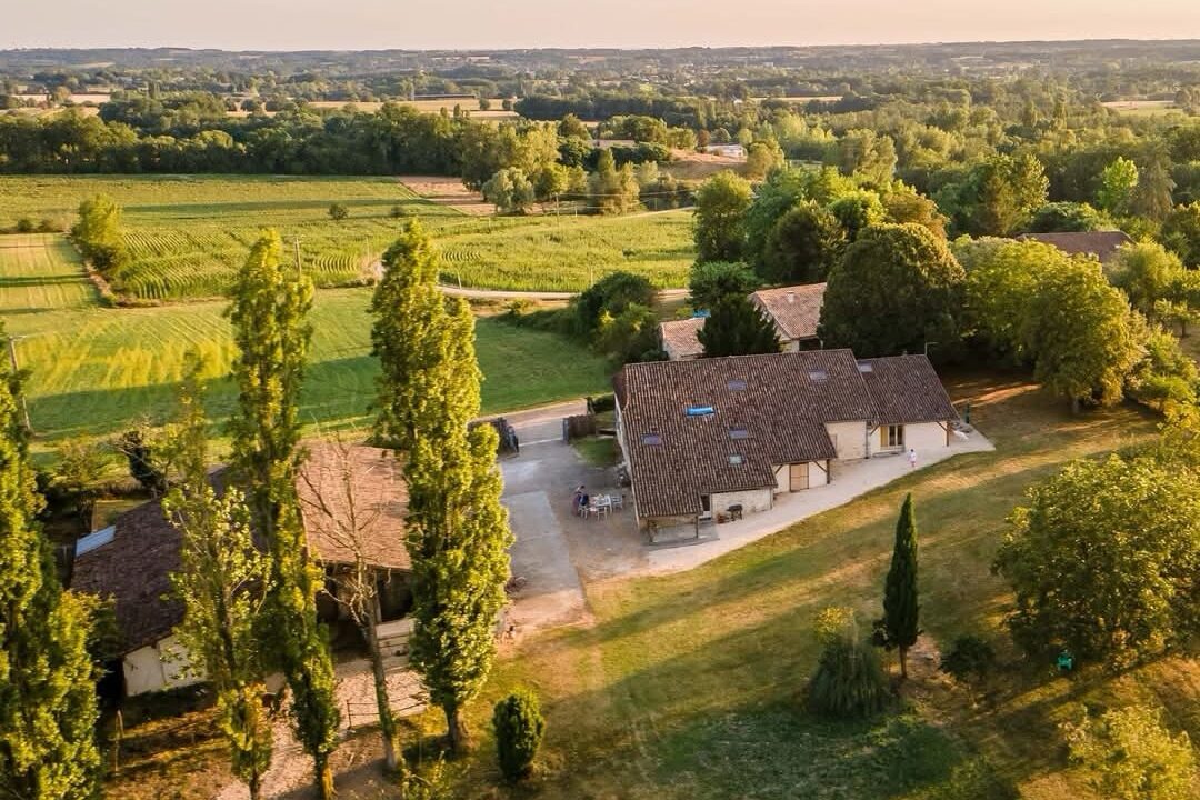 Hébergements dogfriendly / Gîte et location chiens acceptés : Gîte de la Nouvelle vie
